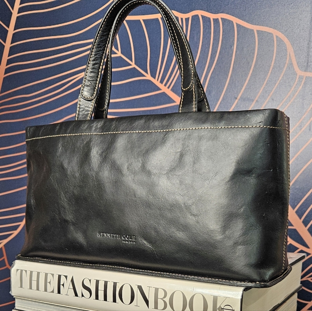 KENNETH COLE NEW YORK BLACK LEATHER TOTE